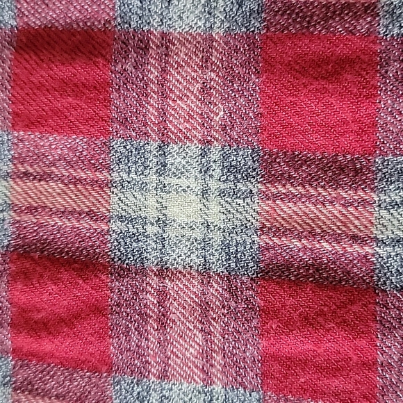 Madwell High Low Plaid Flannel Button Up - Picture 8 of 13